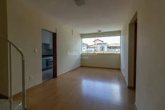 Cobertura à venda no bairro Sagrada Família