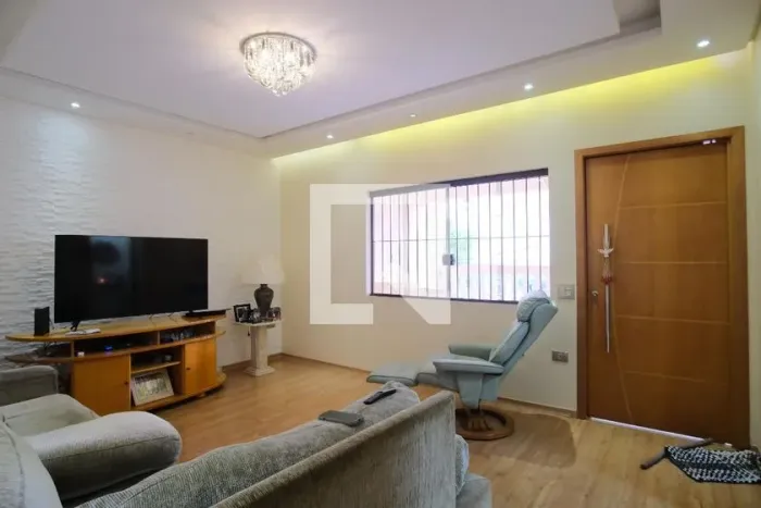 Casa à Venda - Vila Esperança, 3 Quartos, 221 m2