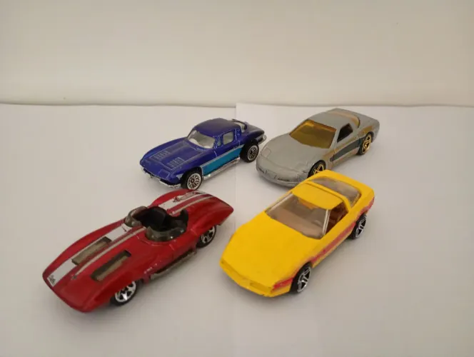 Hot Wheels - Lote Miniaturas GM Corvette