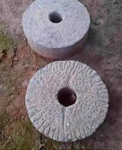 Pedras Centenárias Moinho Fubá.