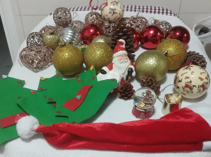 Lote de enfeite de natal com porta vela de cerâmica