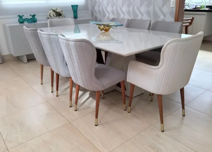 Conjunto Jantar Luxo Impecável (Móveis Castelo) ? Mesa + Buffet + 8 Cadeiras