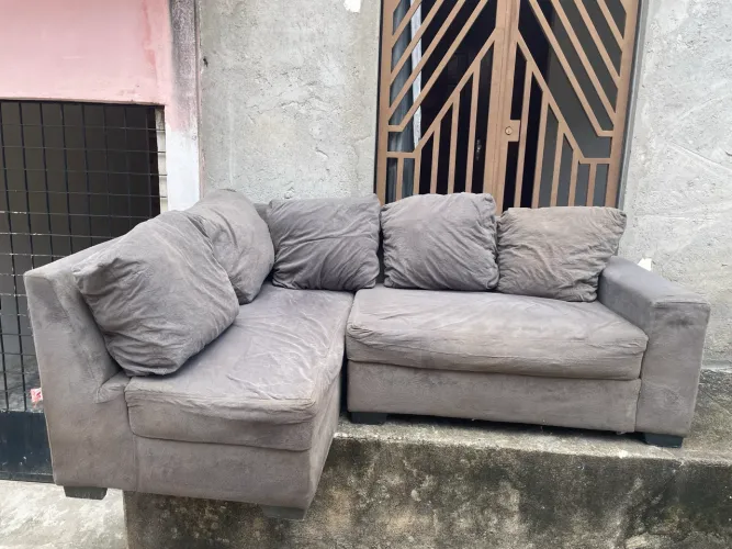 Sofá usado em bom estado 5 lugares