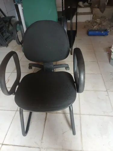 Cadeira escritorio fixa