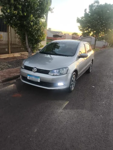 Volkswagen Voyage I Motion 1.6 MI Total Flex 8V 2013