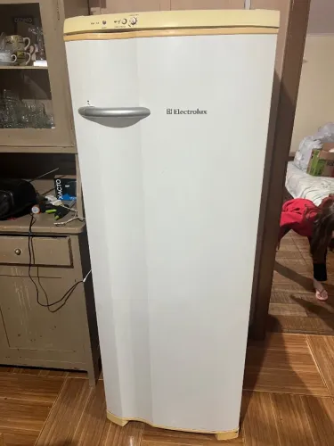 Geladeira Eletrolux