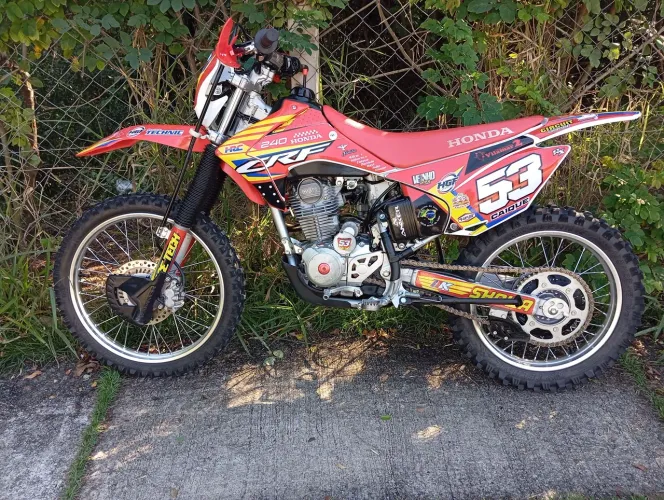 Honda crf 230