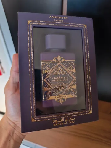 Perfume árabe Lattafa Bade'e Al Oud Amethyst (100ml)