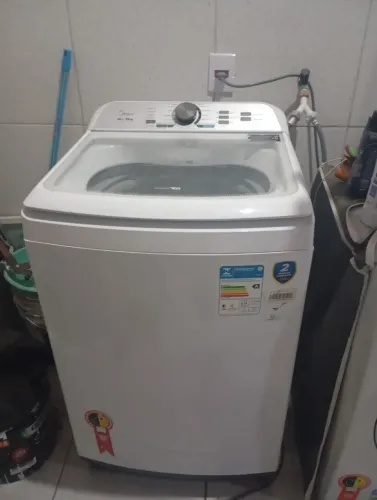 Máquina de lavar Midea 13 kg
