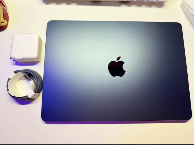 MacBook Air M5 512GB e 16GB - NOVO 
