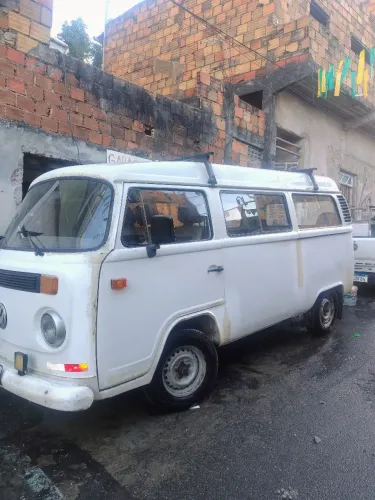 Volkswagen Kombi Standard/ Luxo/ Serie Prata 2001