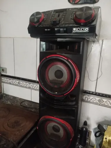 Som LG xbomm