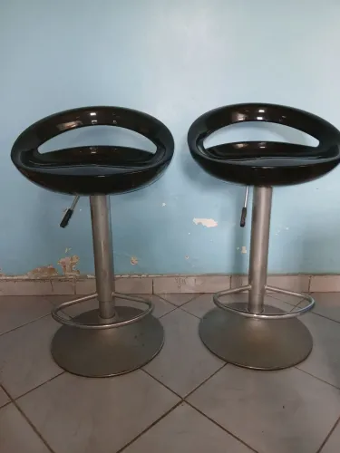 Cadeiras / banquetas