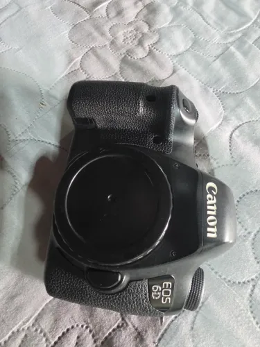 Camera canon 6d full frame (usada)