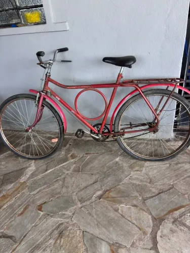 Bicicleta Monark Barra Circular Antiga Vermelha - Clássica / Colecionador