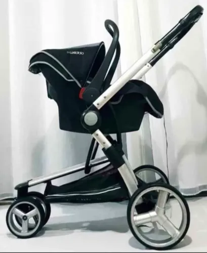Carrinho de bebê
