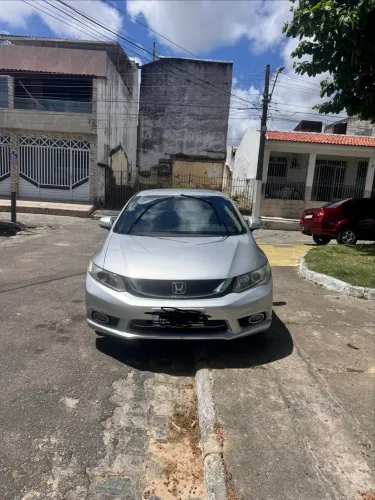 Honda Civic Sedan LXR 2.0 Flexone 16V Aut. 4P 2014
