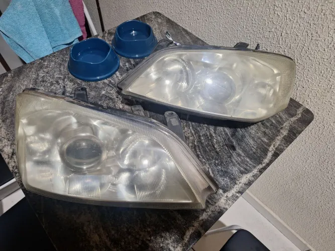 Par Farol Usado Astra Frente de Trem Original Marca Arteb (saiu de fábrica) para Restaurar