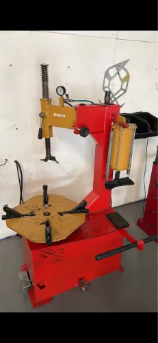 desmontadora/montadora de pneus pneumática DM16