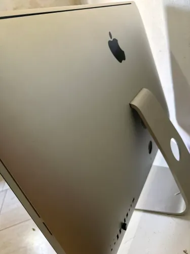 iMac 2011