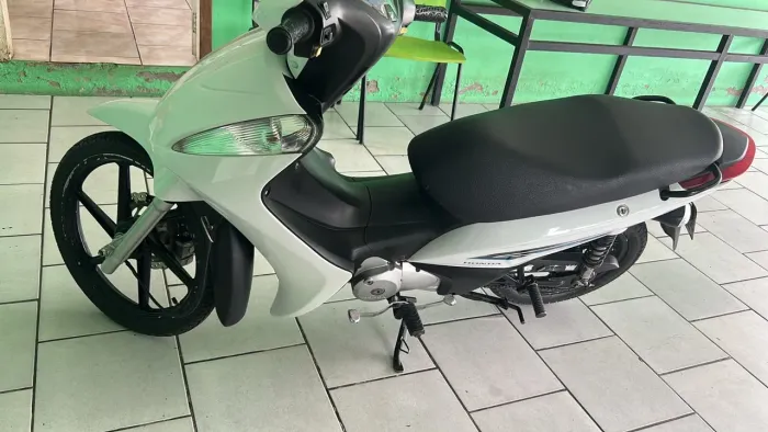 Honda Biz 125 Completa