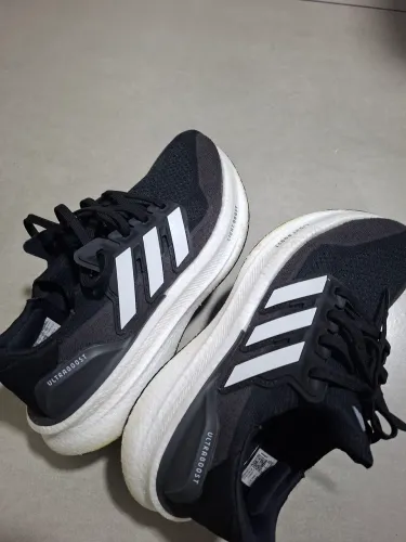 TENIS ADIDAS ULTRABOOST 38 ORIGINAL