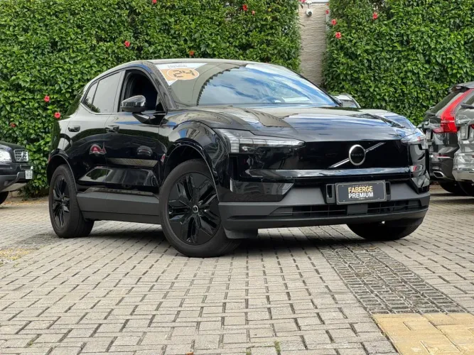 Volvo EX30 E60 Core (elétrico) 2024