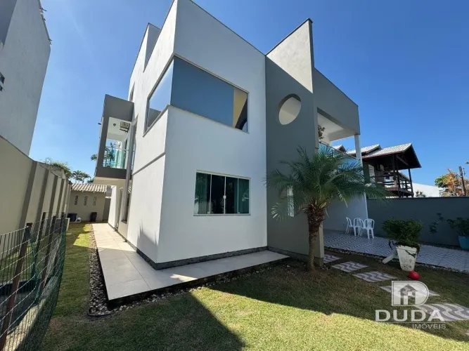 Casa Alto Padrão em Imbituba Vila Nova
