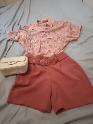 Vendo look de roupa feminina no precinho!
