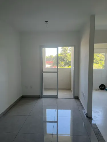 Excelente Apto novo no residencial Flamboyant- vista panorâmica- sol da manhã