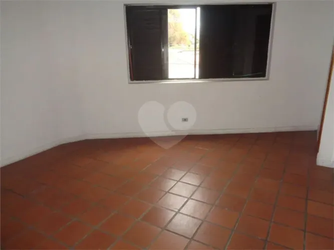 Salas para locação em Vila Thais - SP