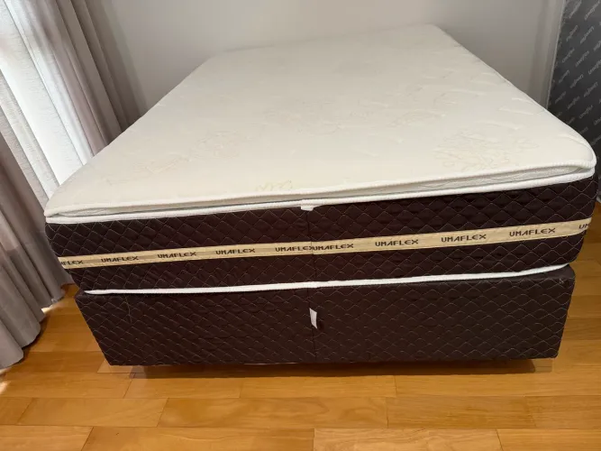 Cama de casal umaflex
