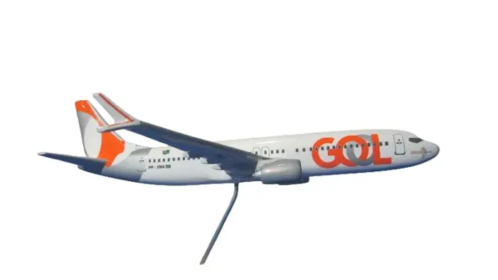 Maquete de Avião Boeing 737-800 MAX GOL - 40cm - Resina - Frete Grátis
