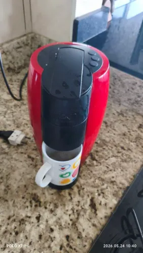 Cafeteira Três corações Semi nova