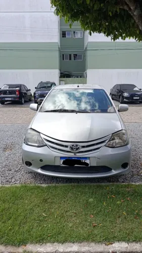Toyota Etios XS 1.3 Flex 16V 5P Mec. 2013
