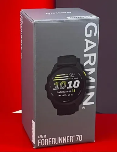Garmin Relógio Forerunner 70 43MM Amoled - Black / Black - Produto Novo com Garantia