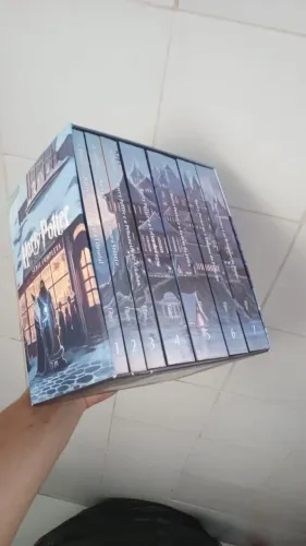 BOX HARRY POTTER - SÉRIE COMPLETA COM 7 LIVROS