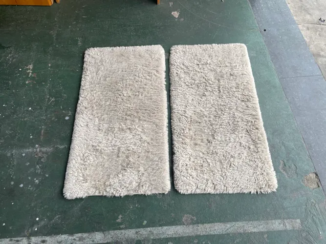 Conjunto 2 Tapetes Retangular felpudos 100cm X 50cm