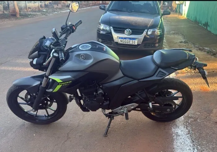 Vende -se Fazer 250 flex