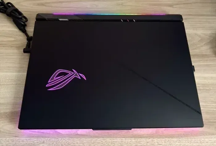 Notebook Asus - Outsider
