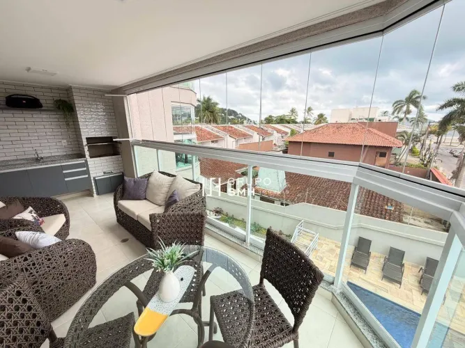 Apartamento com 3 dormitórios à venda, 120 m² por R$ 950.000,00 - Enseada - Guarujá/SP