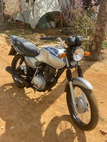 Titan 125