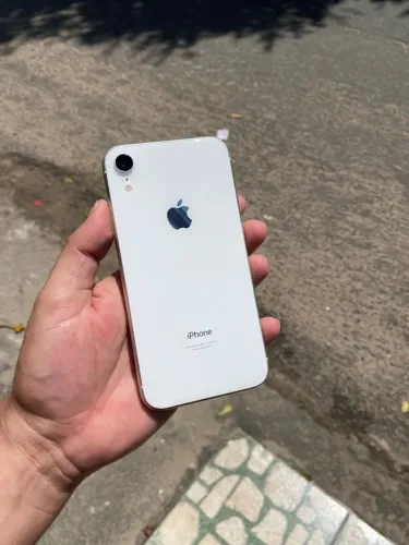 iPhone XR