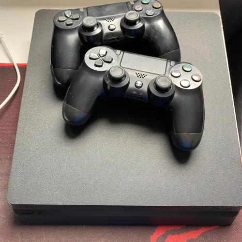 PS4 Slim 1TB