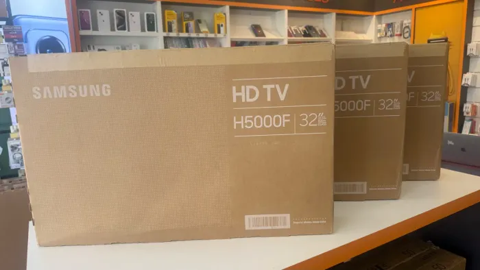 SMART TV SAMSUNG 32P HD H5000F - NOVA, LACRADA