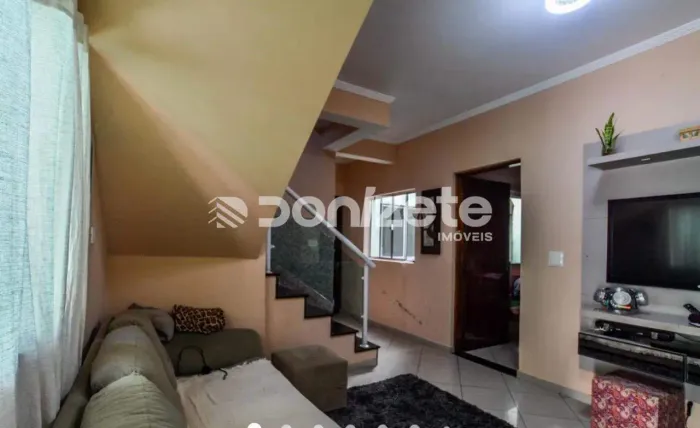 Sobrado à venda em Vila Humaitá, Santo André - 3 quartos, 2 vagas