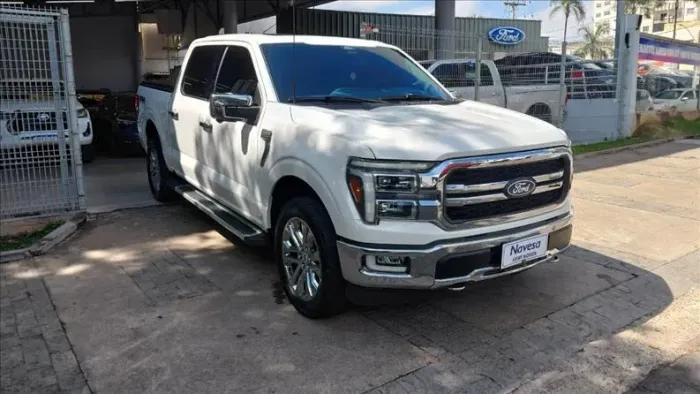 Ford F-150 Platinum 4X4 5.0 V8 2024