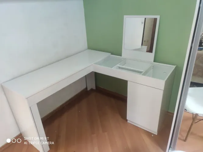 penteadeira/escrivaninha