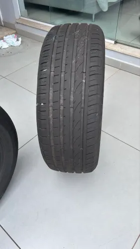 Pneu 235 55 18 Aptany semi-novo um foi vulcanizado R$400,00 os dois