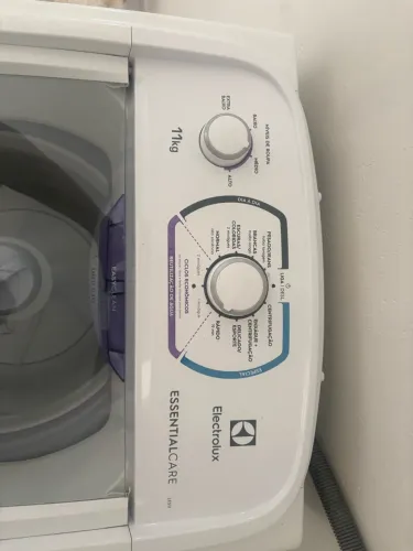 Máquina de lavar roupas Eletrolux